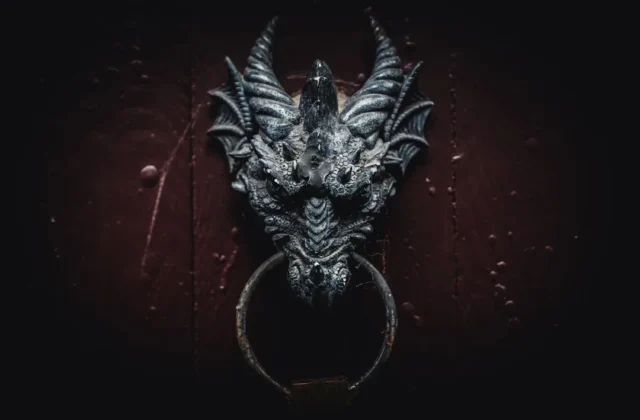 Dragon Head Drawing: Easy Step-by-Step Guide for Beginners